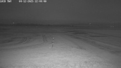 Pojezdová dráha, Runway