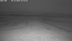 Pojezdová dráha, Runway