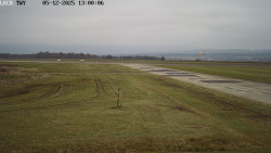 Pojezdová dráha, Runway