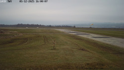 Pojezdová dráha, Runway