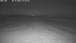 Pojezdová dráha, Runway