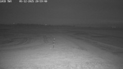 Pojezdová dráha, Runway