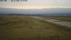 Pojezdová dráha, Runway