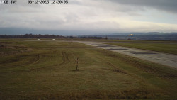 Pojezdová dráha, Runway