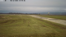 Pojezdová dráha, Runway