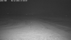 Pojezdová dráha, Runway