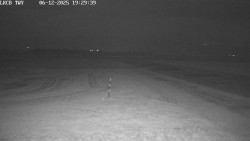 Pojezdová dráha, Runway