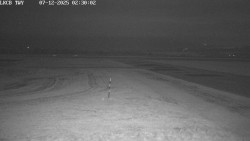 Pojezdová dráha, Runway