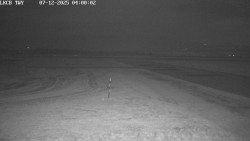 Pojezdová dráha, Runway