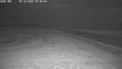 Pojezdová dráha, Runway