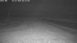 Pojezdová dráha, Runway