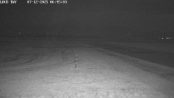 Pojezdová dráha, Runway