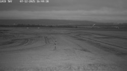 Pojezdová dráha, Runway