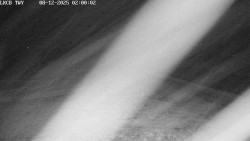 Pojezdová dráha, Runway