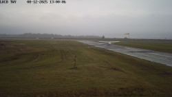 Pojezdová dráha, Runway