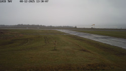 Pojezdová dráha, Runway