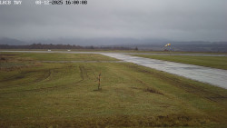 Pojezdová dráha, Runway