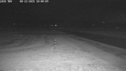 Pojezdová dráha, Runway