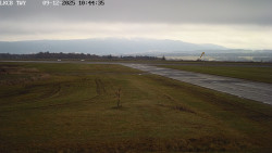 Pojezdová dráha, Runway