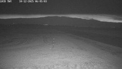 Pojezdová dráha, Runway