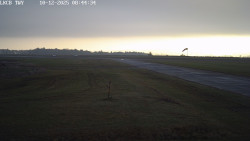 Pojezdová dráha, Runway