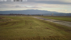 Pojezdová dráha, Runway