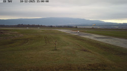 Pojezdová dráha, Runway