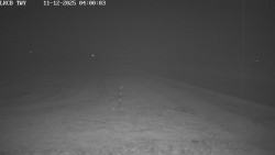 Pojezdová dráha, Runway