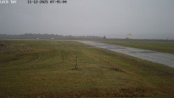 Pojezdová dráha, Runway