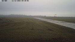 Pojezdová dráha, Runway