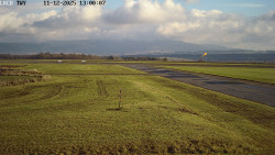 Pojezdová dráha, Runway