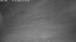 Pojezdová dráha, Runway