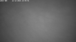 Pojezdová dráha, Runway