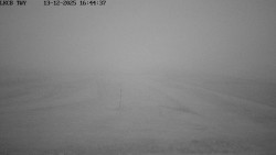 Pojezdová dráha, Runway