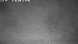 Pojezdová dráha, Runway