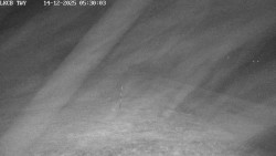 Pojezdová dráha, Runway