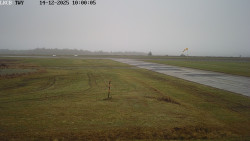 Pojezdová dráha, Runway