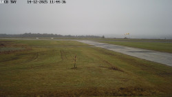 Pojezdová dráha, Runway