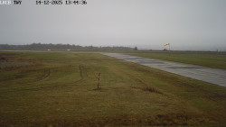 Pojezdová dráha, Runway