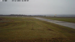 Pojezdová dráha, Runway