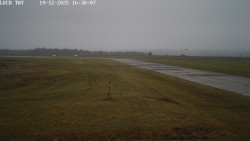 Pojezdová dráha, Runway