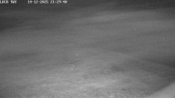 Pojezdová dráha, Runway