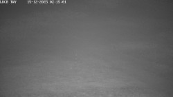 Pojezdová dráha, Runway