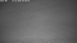 Pojezdová dráha, Runway