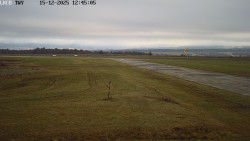 Pojezdová dráha, Runway