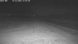 Pojezdová dráha, Runway