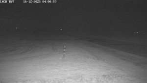 Letiště Cheb - Pojezdová dráha, Runway - 16.12.2025 v 04:00 Letiště Cheb - Pojezdová dráha, Runway - 16.12.2025 v 04:00