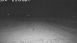 Letiště Cheb - Pojezdová dráha, Runway - 16.12.2025 v 06:30 Letiště Cheb - Pojezdová dráha, Runway - 16.12.2025 v 06:30