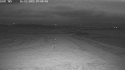 Pojezdová dráha, Runway