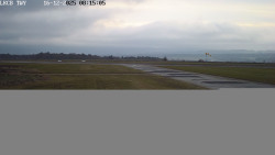 Pojezdová dráha, Runway